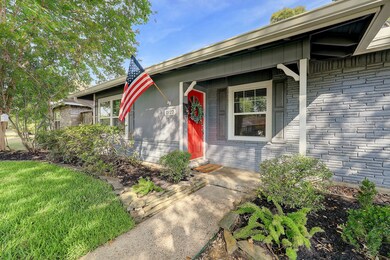 1527 Chantilly Ln, Houston, TX 77018 - photo 4