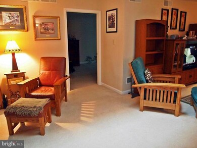 2467 Mccleary Dr, Chambersburg, PA 17201 - photo 6