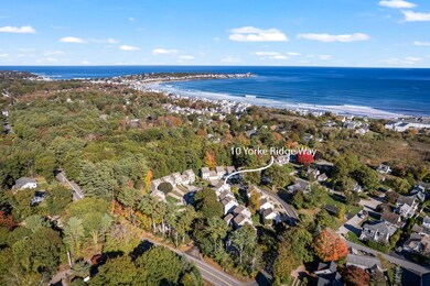 10 Yorke Ridge Way, York