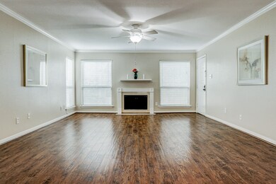 1201 Mcduffie St unit 206, Houston, TX 77019 - photo 3