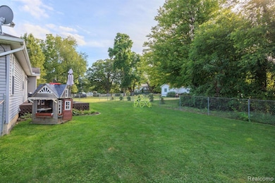 1986 Baldwin Rd, Lapeer, MI 48446 - photo 4