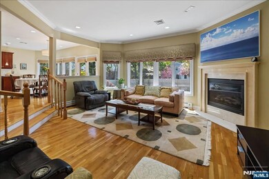 54 Van Nostrand Ave, Englewood Cliffs, NJ 07632 - photo 7