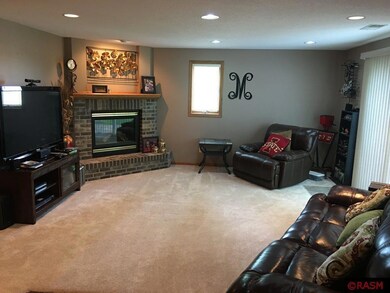 1239 1239 S 4th St, New Ulm, MN 56073 - photo 6