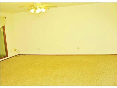 6 Gretchen Ln, Bella Vista, AR 72715 - photo 5