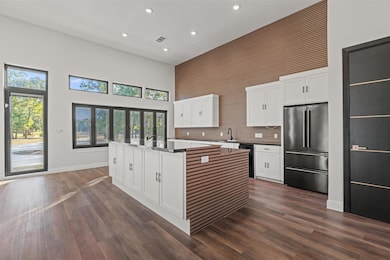 265 Maple Leaf Trail, Elgin, TX 78621 - photo 5