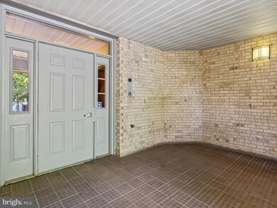 13706 Modrad Way unit 7-A-22, Silver Spring, MD 20904 - photo 7