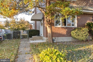 742 Michell St, Ridley Park, PA 19078 - photo 3