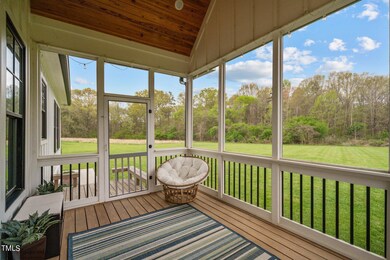 46-web-or-mls-_NFP4061