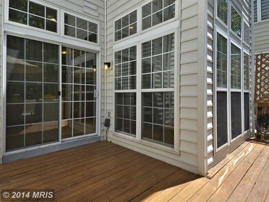 5456 Summer Leaf Ln, Alexandria, VA 22312 - photo 3