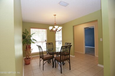 8048 Kilkelly Ln S, Jacksonville, FL 32244 - photo 6