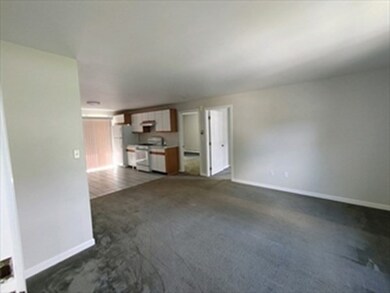 19 Hart St unit 4, Wakefield, MA 01880 - photo 4