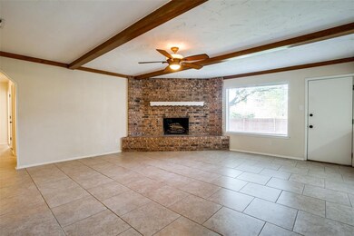 724 Huntwich Dr, Bedford, TX 76021 - photo 4