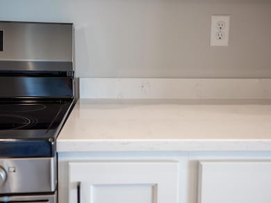 6709 Meadow View Dr S, Fargo, ND 58104 - photo 7