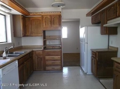 5207 Fawn Dr, Farmington, NM 87402 - photo 2