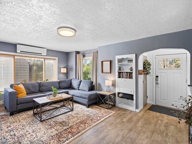 418 S River St, Newberg, OR 97132 - photo 5