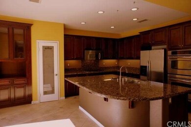 Gourmet Kitchen & Morning Room