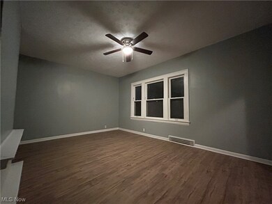 3415 Altamont Ave unit Down, Cleveland, OH 44118 - photo 3