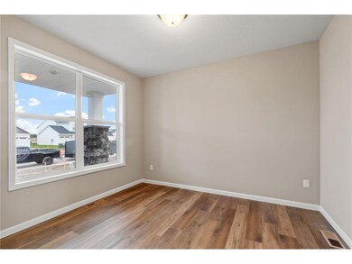 910 Pine Vale Avenue Ave, Somerset, WI 54025 - photo 5