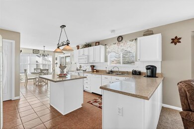 OVERSIZED KITCHEN with Ceramic Tile Floor, White W