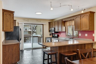 917 10th Ave N, Onalaska, WI 54650 - photo 7