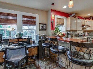 Breakfast Bar and current office area - perfect fo