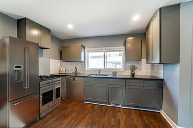 337 S Wheatland Ave, Columbus, OH 43204 - photo 4