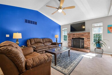 2421 Copper Creek Rd, Maryville, IL 62062 - photo 3