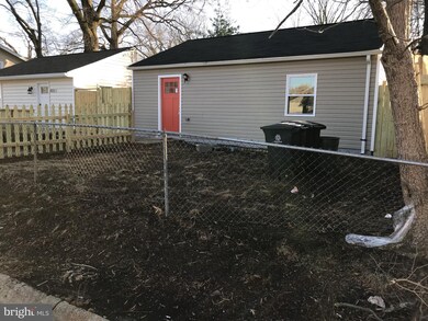 5029 Emo St, Capitol Heights, MD 20743 - photo 7