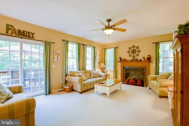 23137 Southwood Ln, California, MD 20619 - photo 2