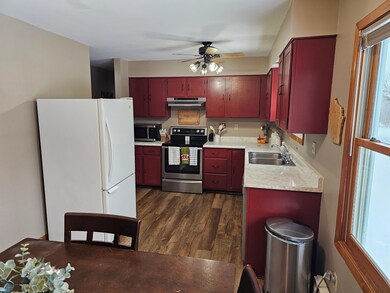 48 4th St NE, Blackduck, MN 56630 - photo 7