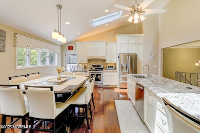 08-Kitchen