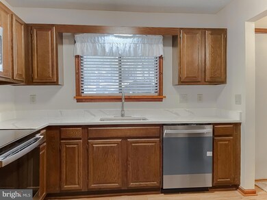 44664 Willow Oak Ct, California, MD 20619 - photo 6