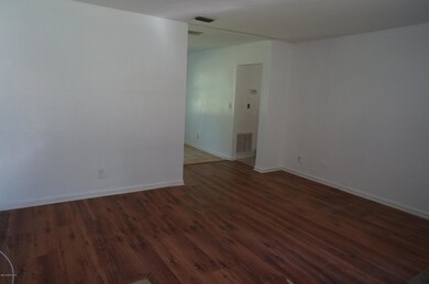 3922 Cobalt Ave E, Jacksonville, FL 32210 - photo 4