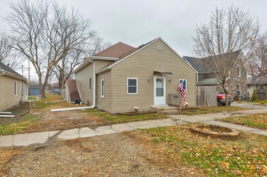 1819 5th St, Perry, IA 50220 - photo 2