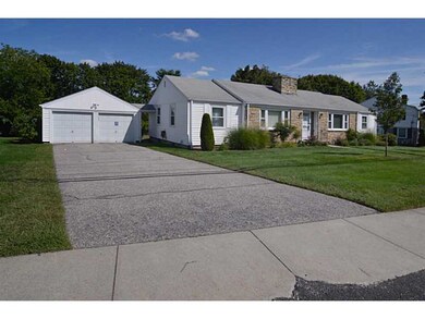 14 Garden City Dr unit A, Cranston, RI 02920 - photo 7