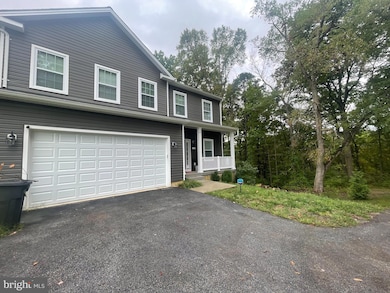 205 Lisa Ln, Glen Burnie, MD 21060 - photo 2