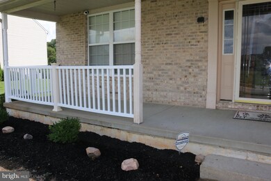 339 Wheatsheaf Dr, New Castle, DE 19720 - photo 2