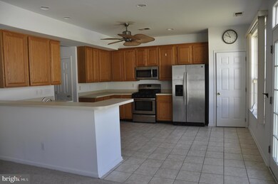33 Greenbrook Dr, Columbus, NJ 08022 - photo 7