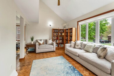 16 Gloucester Ln unit U51, Nashua, NH 03063 - photo 3