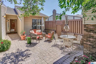 907 S 112th Plaza, Omaha, NE 68154 - photo 5