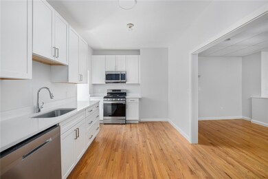 462 Thames St unit 3, Newport, RI 02840 - photo 5