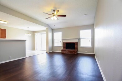 unlisted-address, Denton, TX 76210 - photo 3