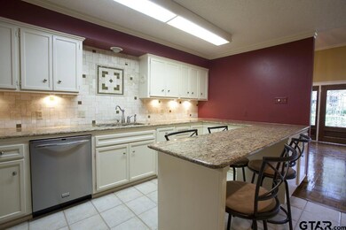 1014 Troup Hwy, Tyler, TX 75701 - photo 6