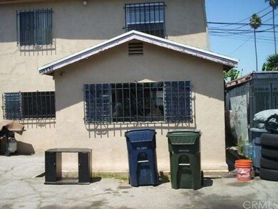 Rear Lower Unit 1 bedroom + 1 bath 