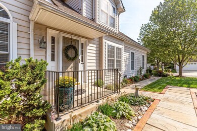 25615 Creek Run Terrace, Chantilly, VA 20152 - photo 4