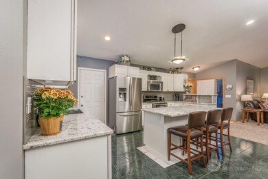 11 Kitchen - Copy