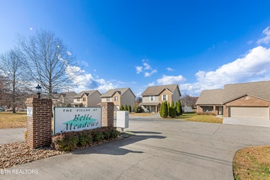 1218 Ernest McMahan Rd, Sevierville, TN 37862 - photo 4