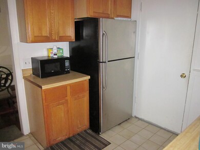 unlisted-address, Temple Hills, MD 20748 - photo 4