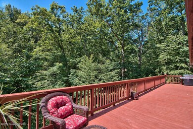 210 Turkey Ln, Cresco, PA 18326 - photo 2