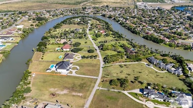 5126 Kensington Ln, Brownsville, TX 78526 - photo 2